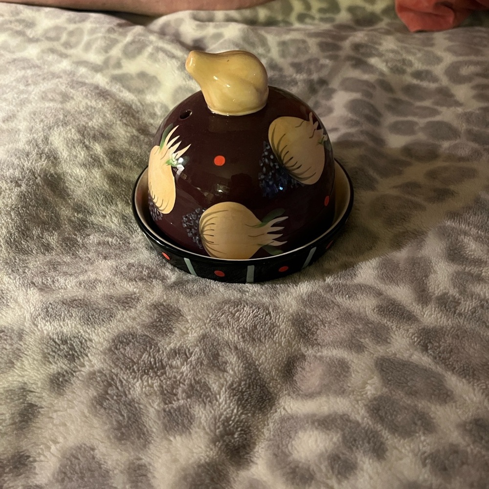 NWOT Vintage Garlic Baker – Boston Warehouse Trading Corp